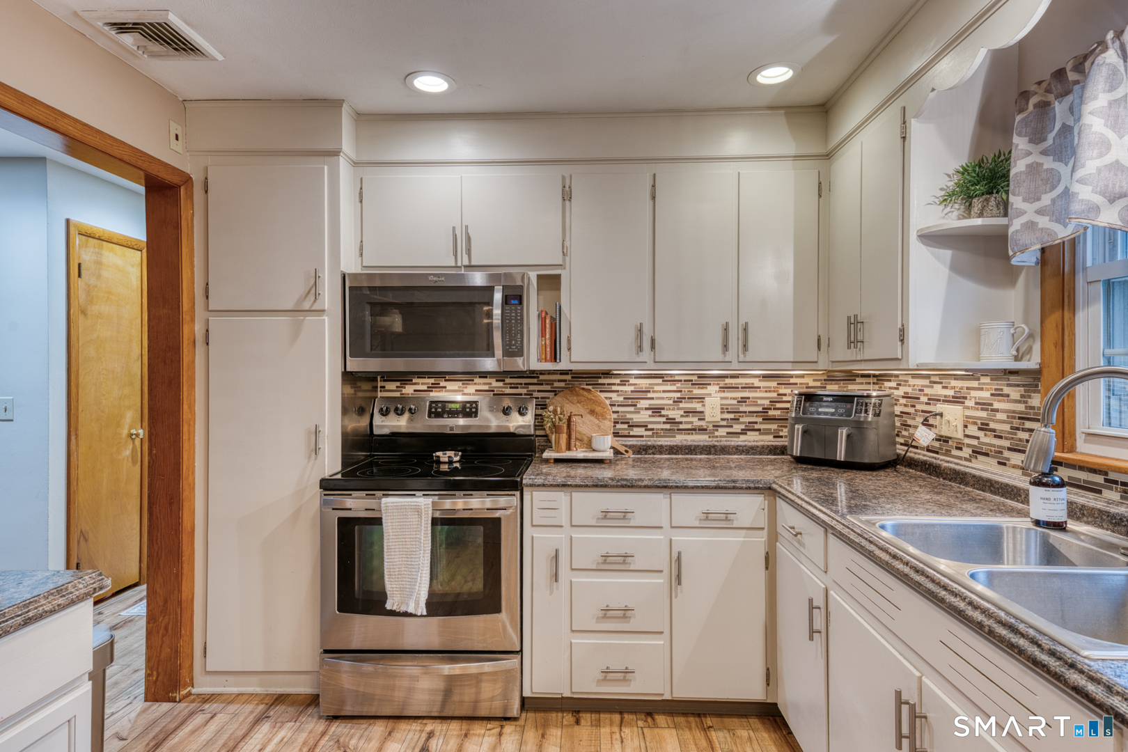 269 Greenwoods Road Torrington, CT 06790 - Photo 26 of 41