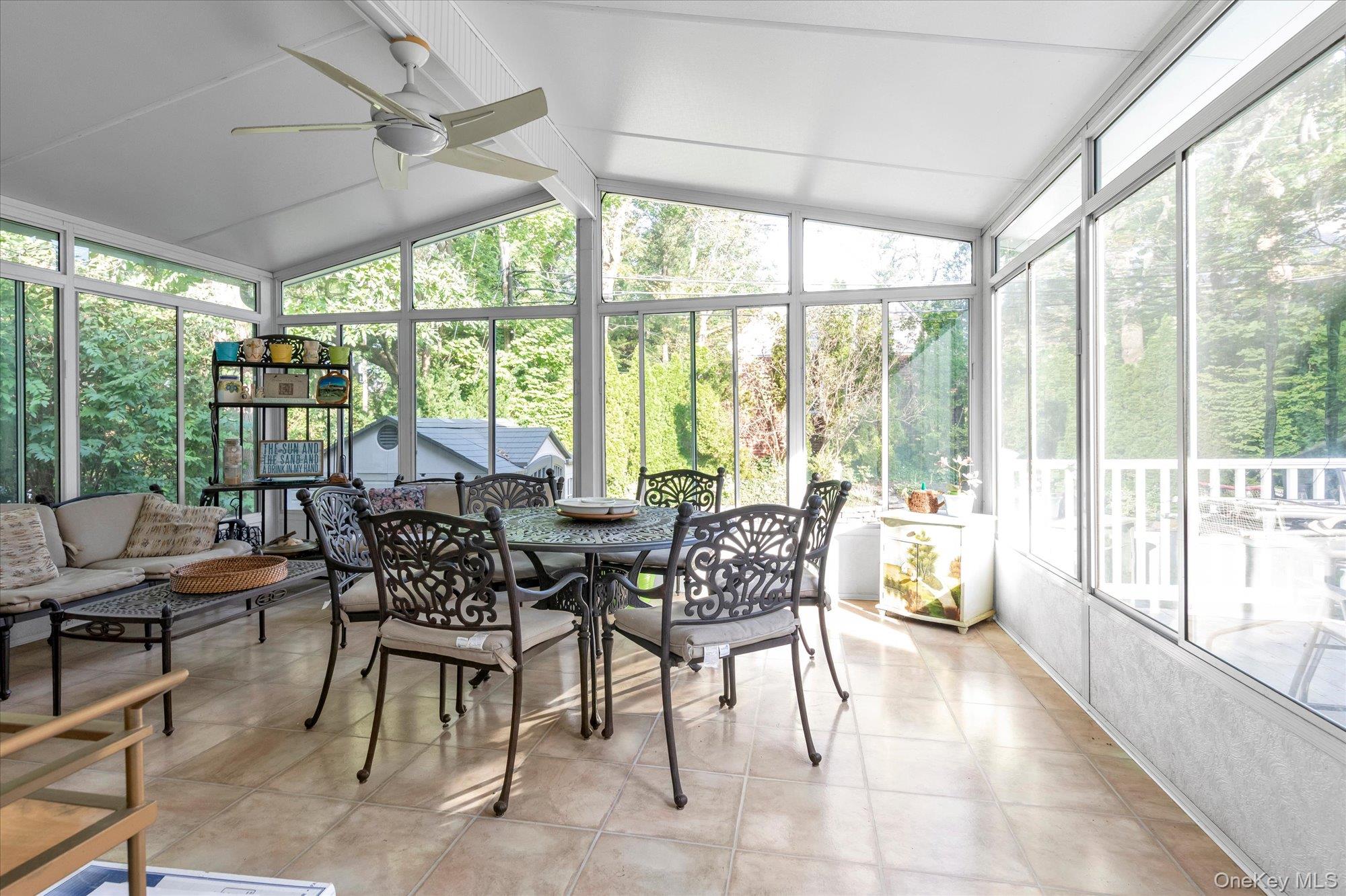 24 Summit Road Port Washington, NY 11050 - Photo 9 of 24 Gallery Image 9