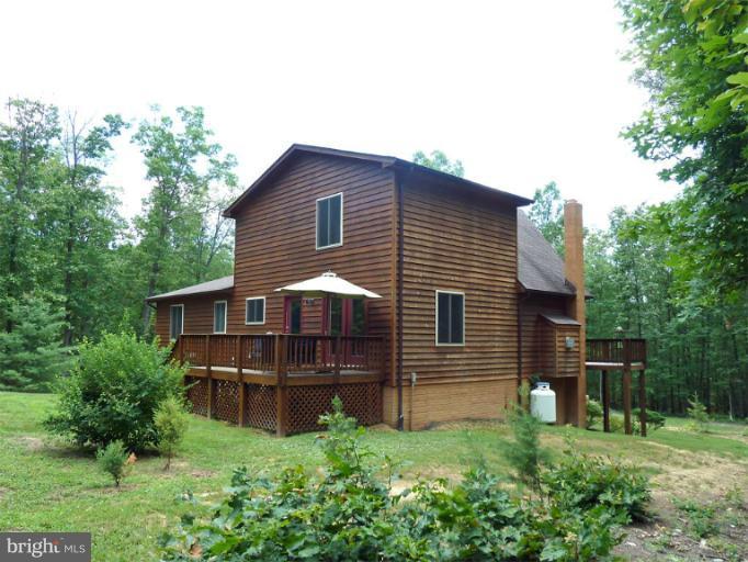708 Catlett Mountain Road Front Royal, VA 22630 - Photo 13 of 30 Exterior (Rear)
