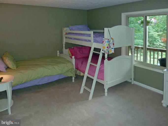 708 Catlett Mountain Road Front Royal, VA 22630 - Photo 17 of 30 Bedroom