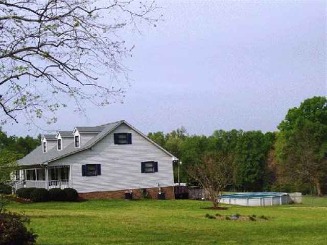 110 Data Bush Drive Inman, SC 29349 - Photo 3 of 23