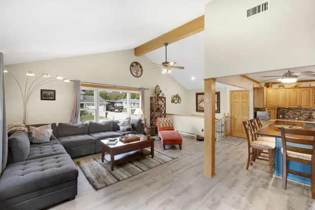 $454,900 | S73W16773 Briargate Lane, Muskego, WI 53150