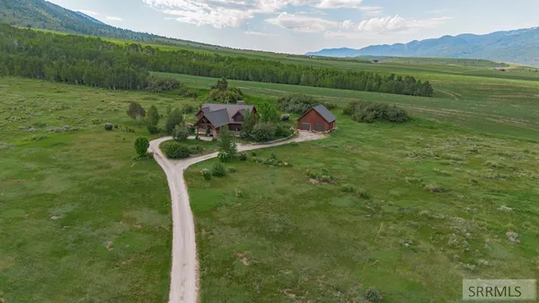$1,150,000 | 166 Elk Path, Swan Valley, ID 83449