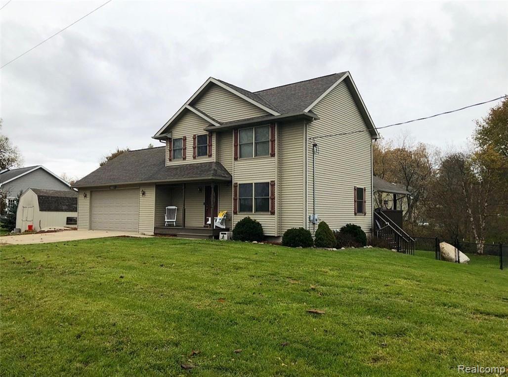 10057 Beardslee Road Perry, MI 48872 - Photo 1 of 30 1.JPG