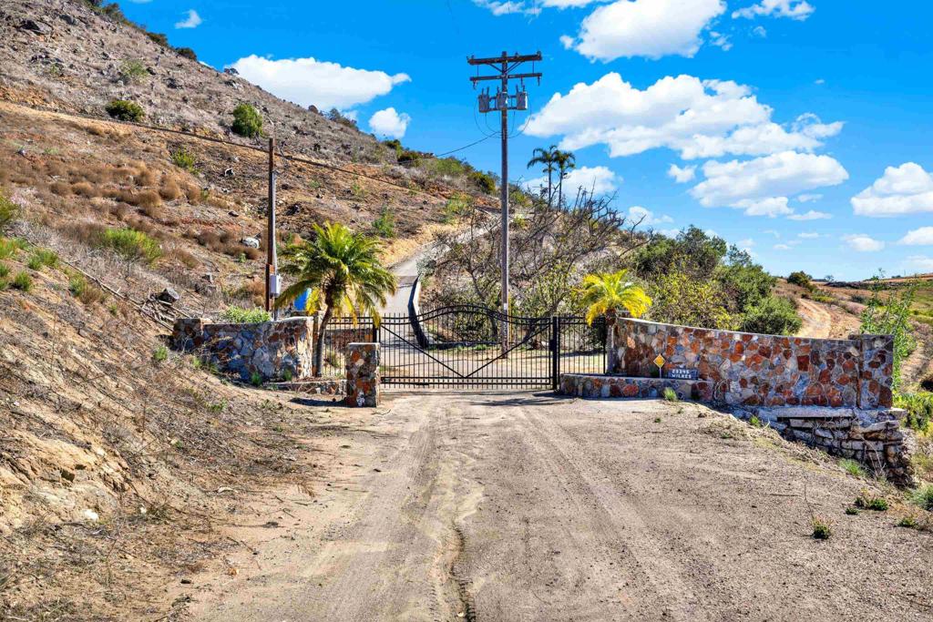 29345 Wilkes Road Valley Center, CA 92082 - Photo 16 of 63 a view of a park with trees