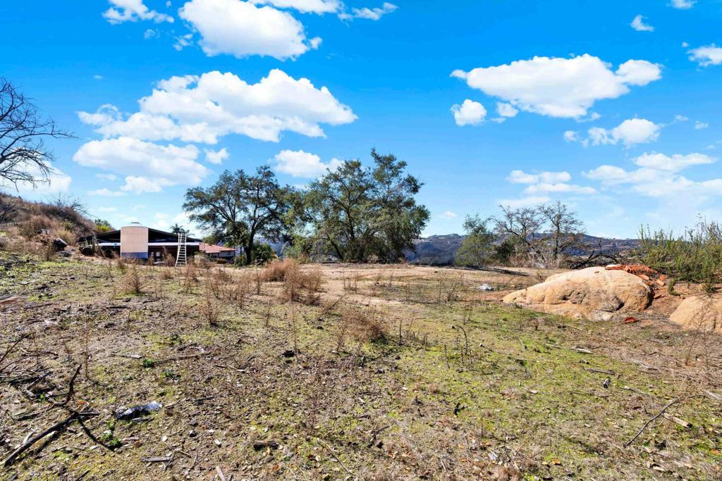 29345 Wilkes Road Valley Center, CA 92082 - Photo 28 of 63