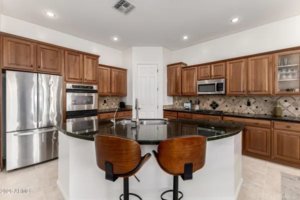 $859,900 | 2225 East San Carlos Place, Chandler, AZ 85249