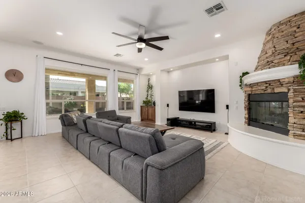 $859,900 | 2225 East San Carlos Place, Chandler, AZ 85249