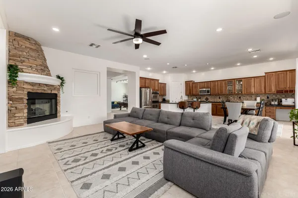 $859,900 | 2225 East San Carlos Place, Chandler, AZ 85249