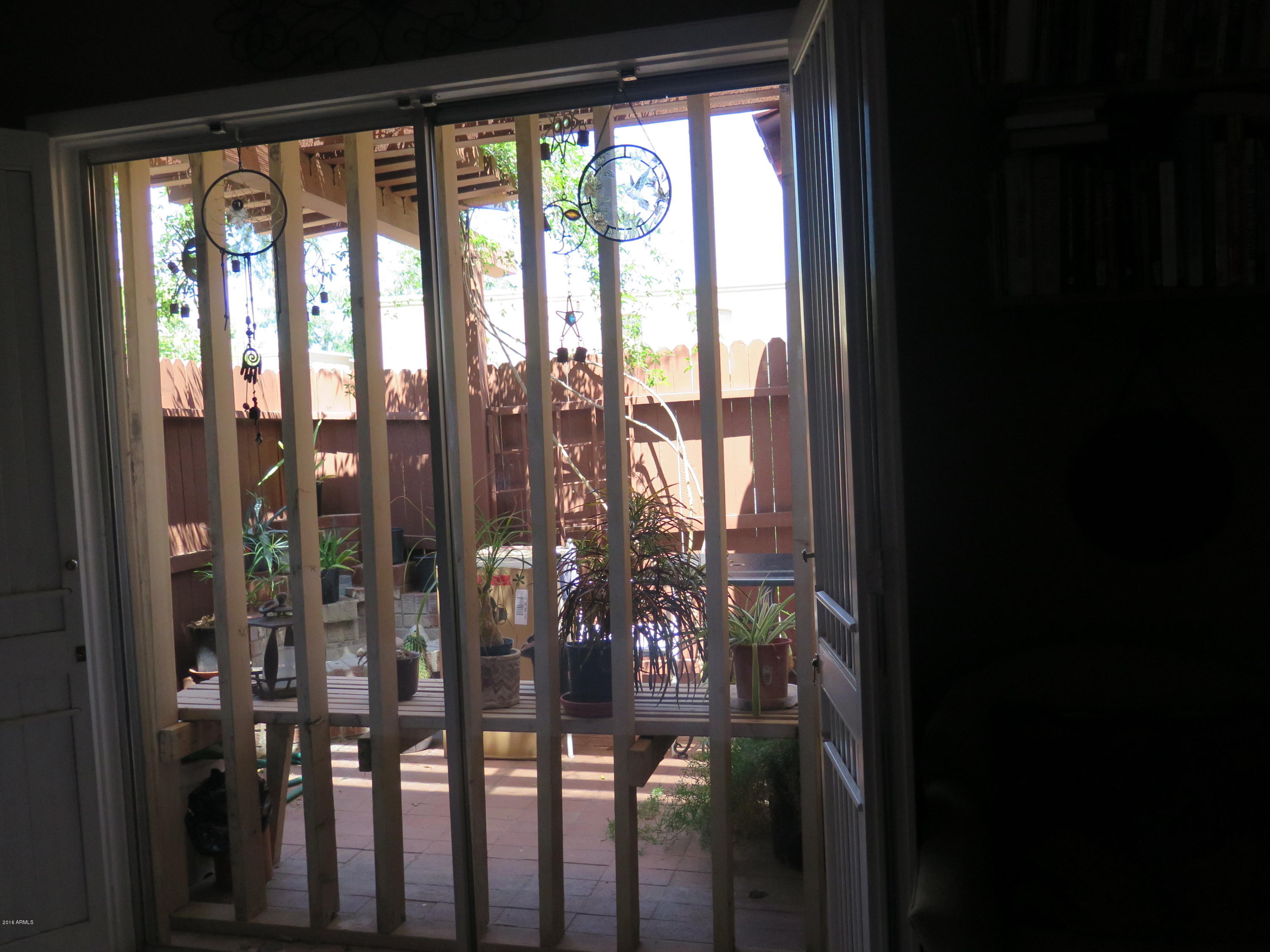 1020 East Pueblo Road Phoenix, AZ 85020 - Photo 11 of 32 Masterbed window