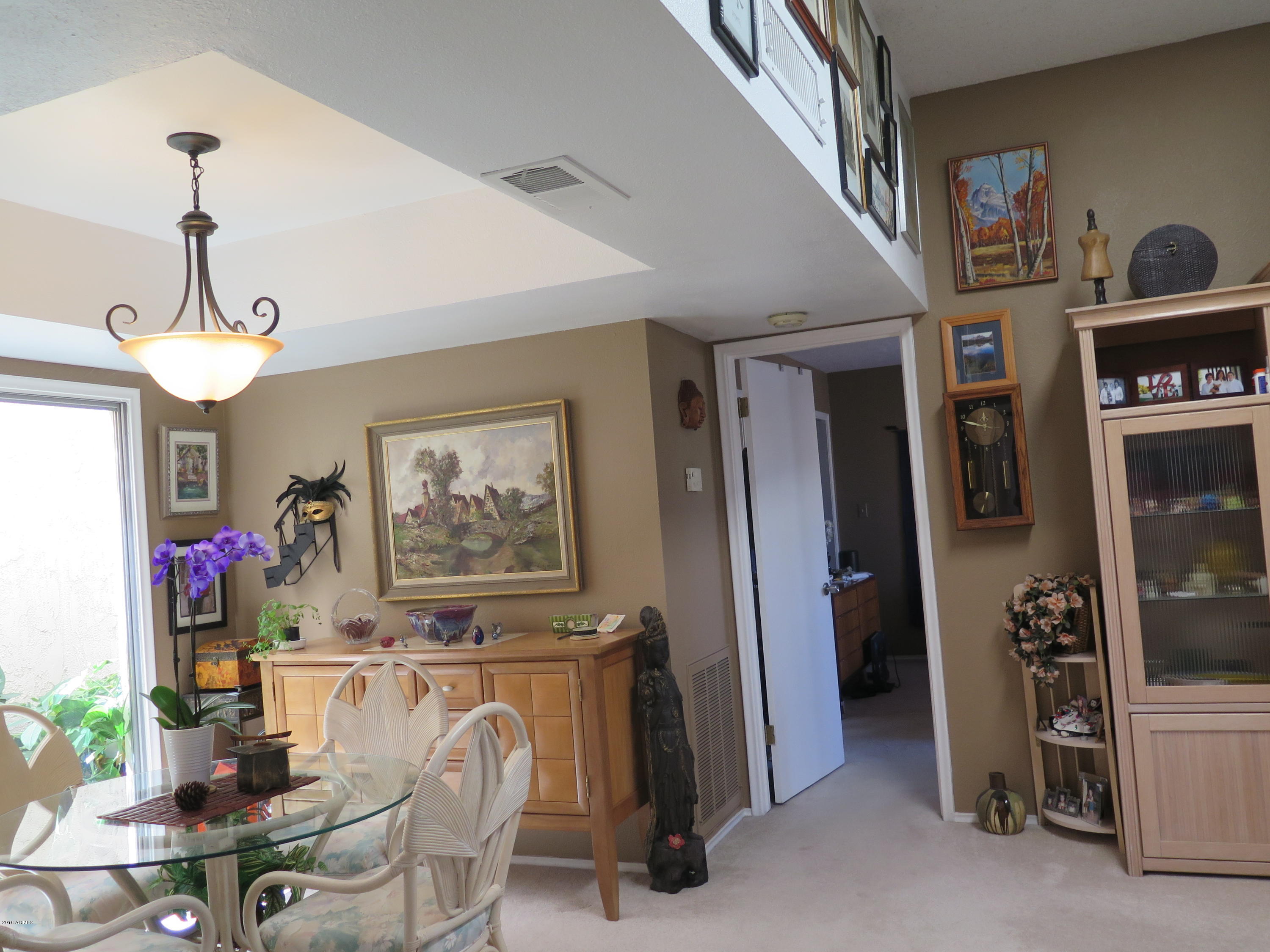 1020 East Pueblo Road Phoenix, AZ 85020 - Photo 9 of 32 Greatroom