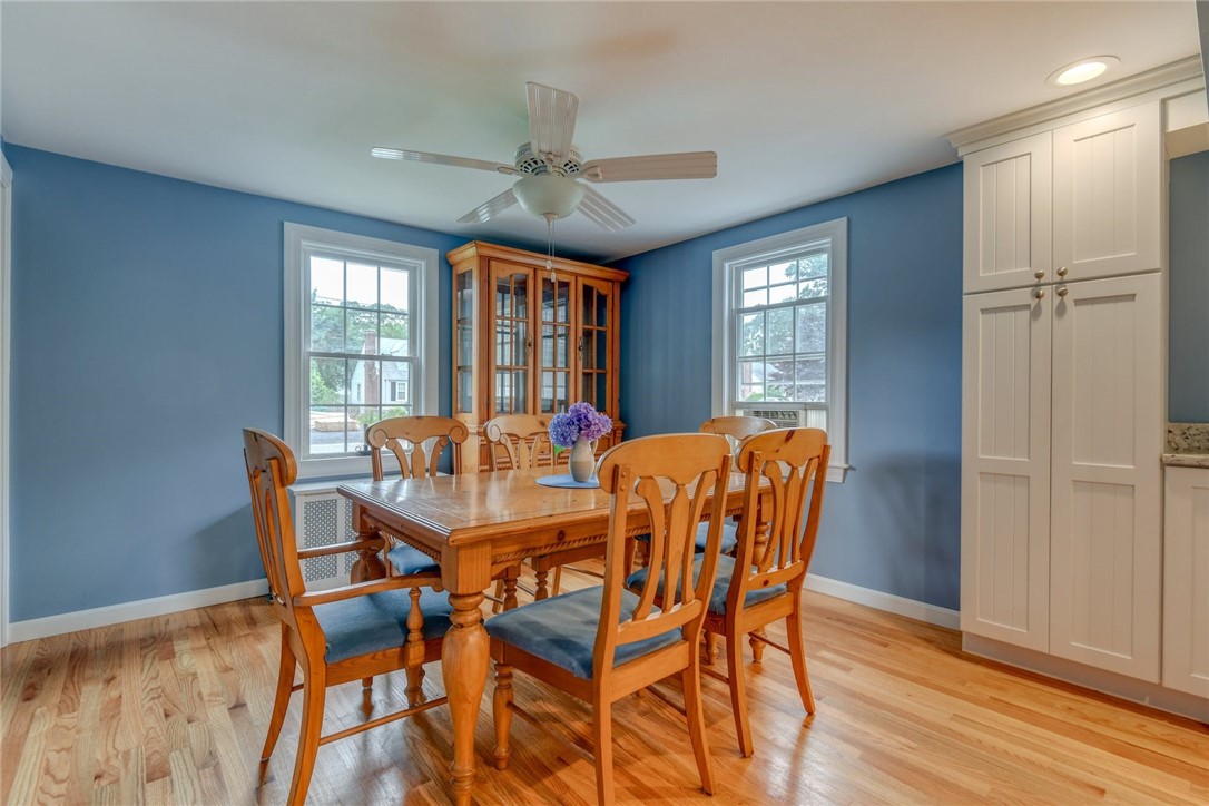 31 Edgehill Road Warwick, RI 02889 - Photo 11 of 30