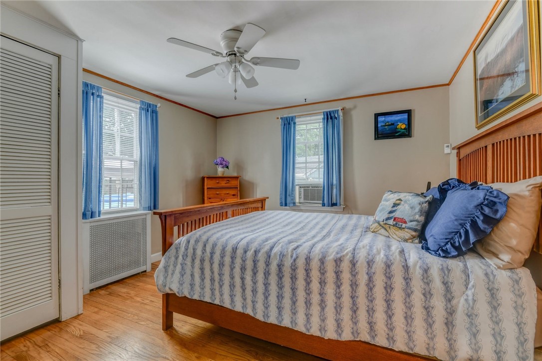 31 Edgehill Road Warwick, RI 02889 - Photo 17 of 30 1st floor bedroom