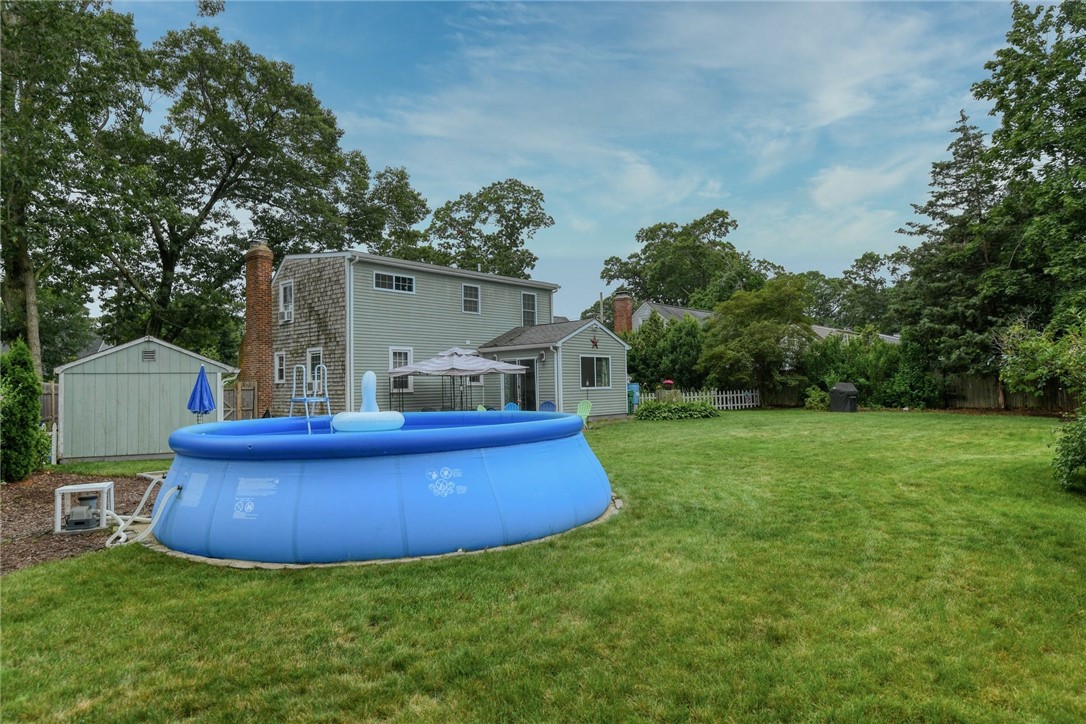 31 Edgehill Road Warwick, RI 02889 - Photo 4 of 30