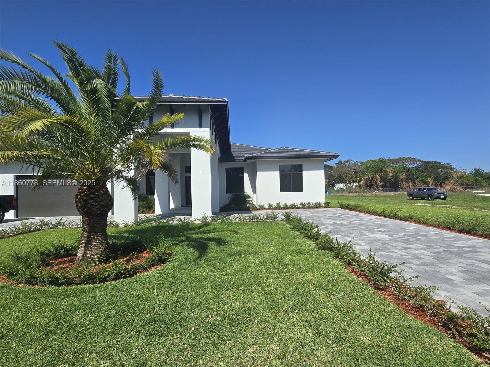23840 Southwest 209th Place Homestead, FL 33031 - Photo 14 of 89