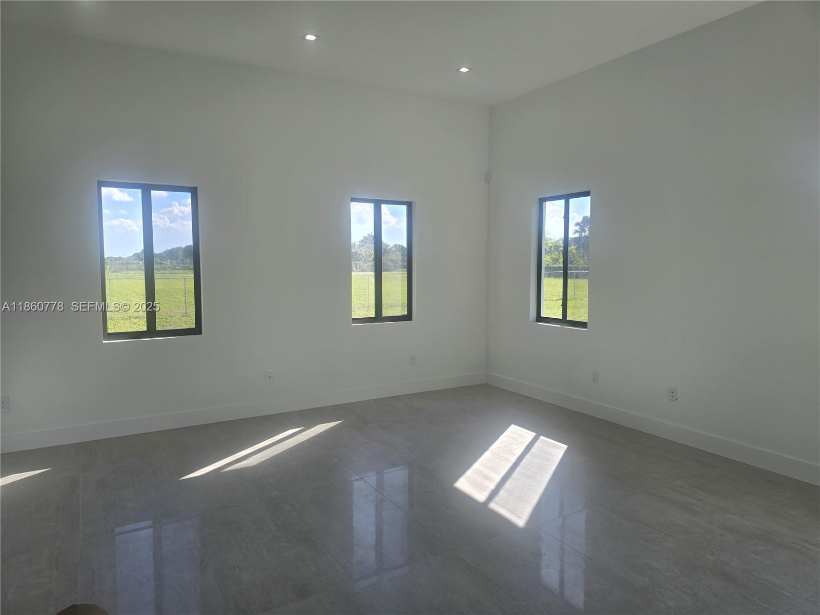 23840 Southwest 209th Place Homestead, FL 33031 - Photo 35 of 89