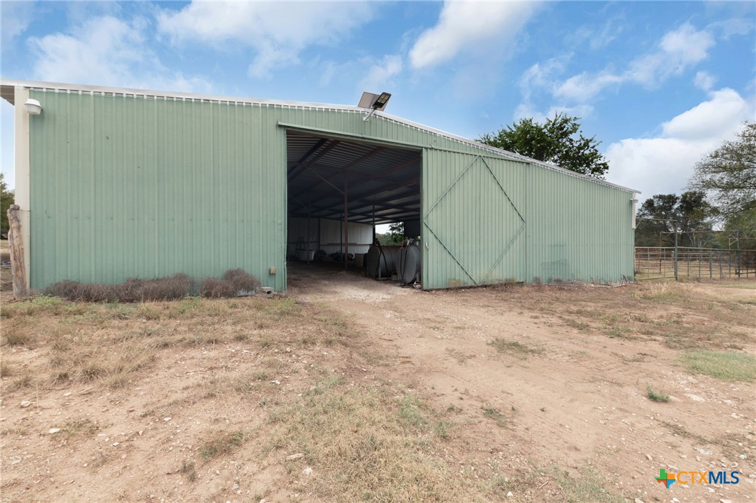 124 Old Mission Road Kempner, TX 76539 - Photo 27 of 39 a view of a garage