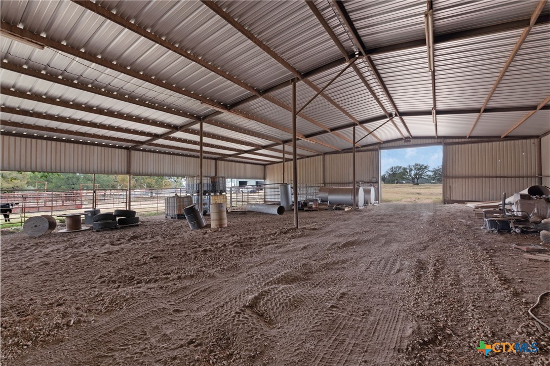 124 Old Mission Road Kempner, TX 76539 - Photo 28 of 39 a view of a garage