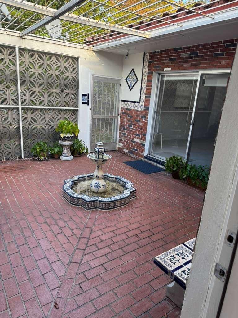 3600 Southwest 26th Street Miami, FL 33133 - Photo 13 of 24