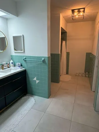 $5,500 | 3600 Southwest 26th Street, Miami, FL 33133