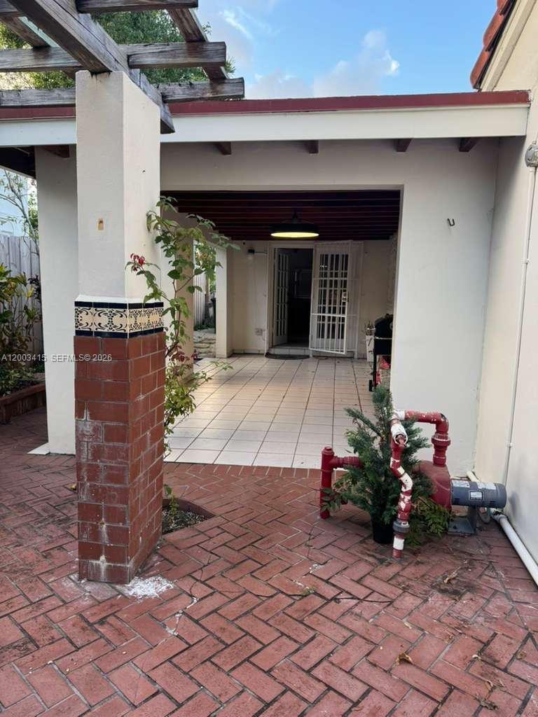 3600 Southwest 26th Street Miami, FL 33133 - Photo 4 of 24