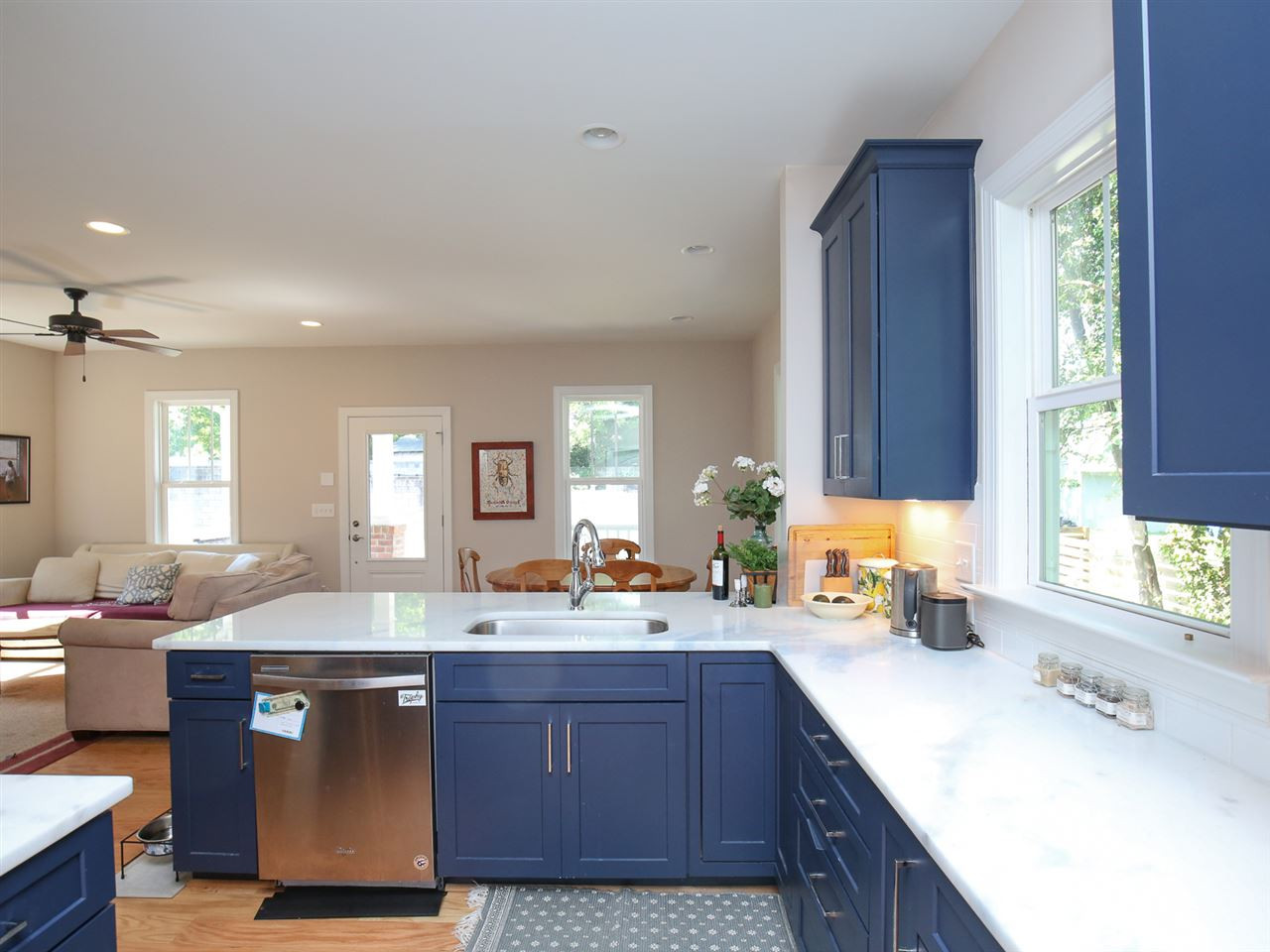 104 South Fisher Street Raleigh, NC 27610 - Photo 9 of 16 Photo 9