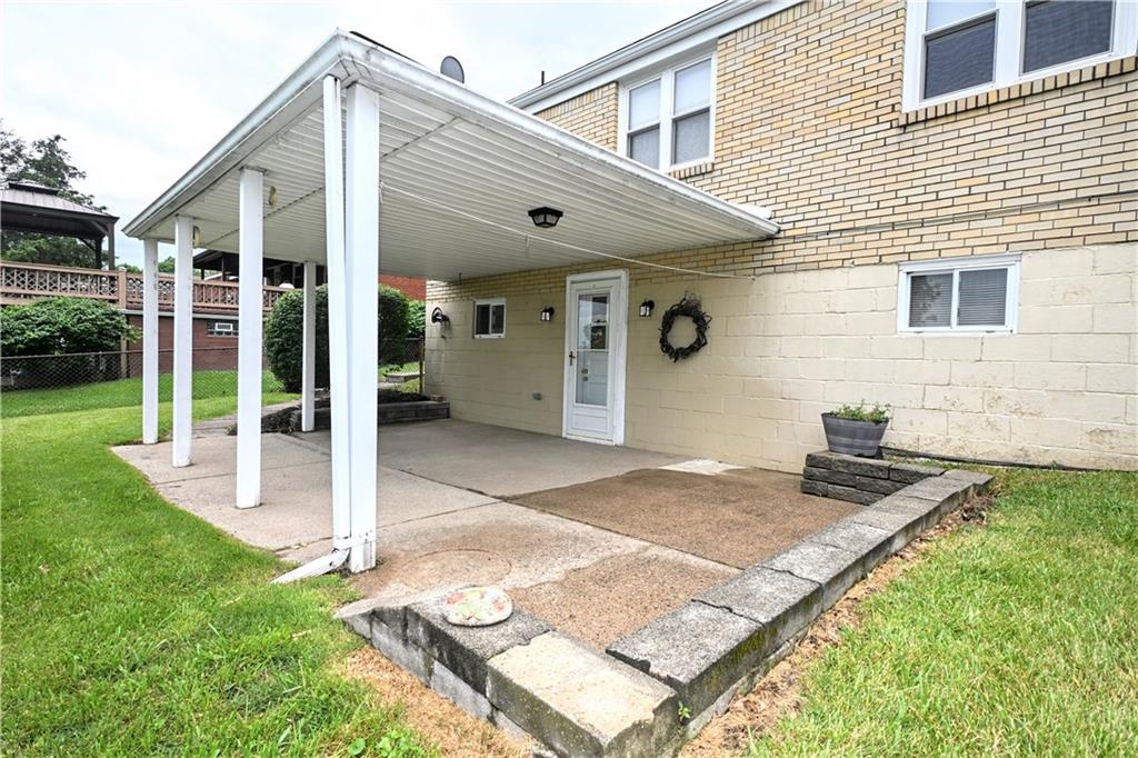 2105 Ridge Road McKeesport, PA 15135 - Photo 35 of 44