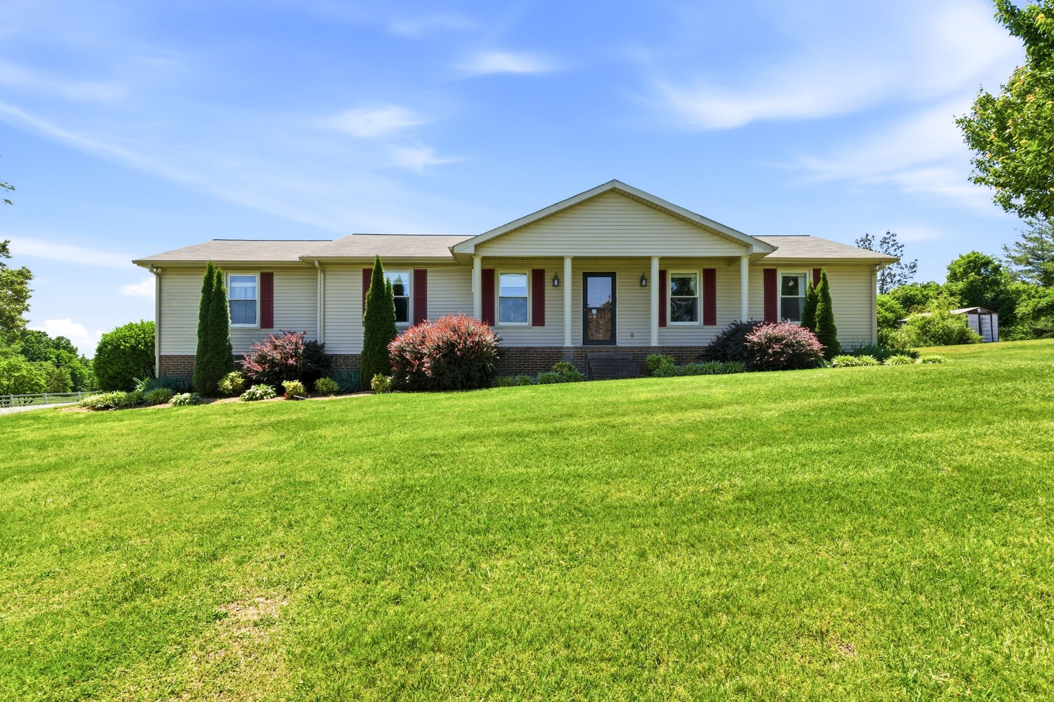 7573 Elm Springs Road Orlinda, TN 37141 - Photo 1 of 33