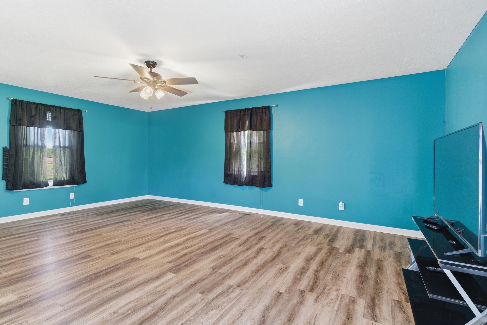 7573 Elm Springs Road Orlinda, TN 37141 - Photo 11 of 33