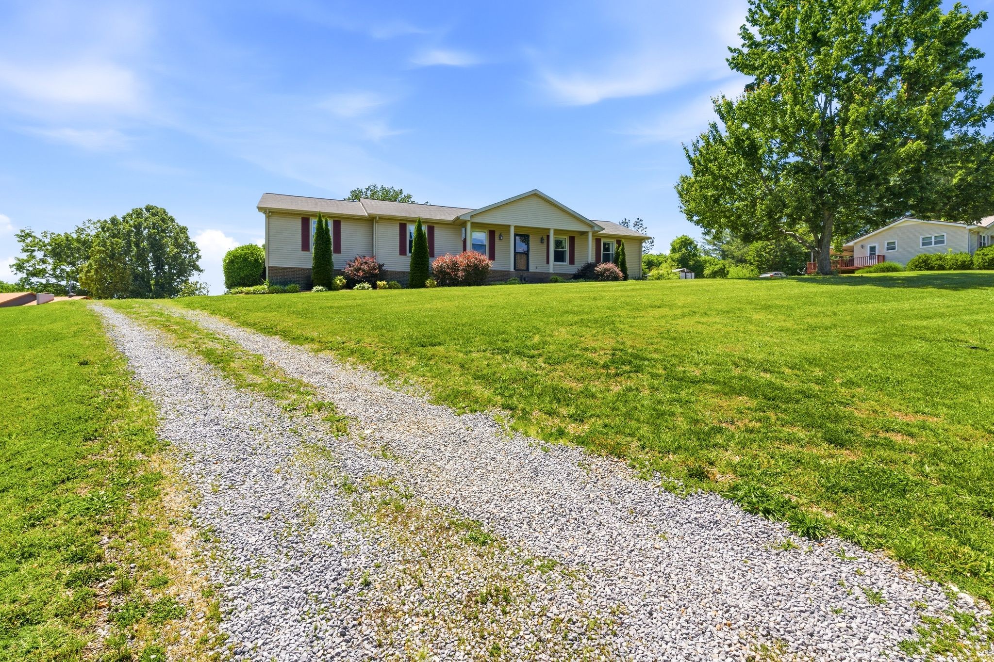 7573 Elm Springs Road Orlinda, TN 37141 - Photo 2 of 33