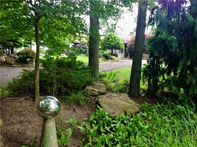 $598,980 | 108 Highland Drive, Canonsburg, PA 15317