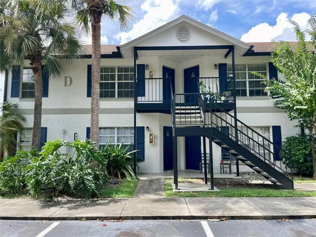$1,325 | 3651 North Goldenrod Road, Unit E103, Winter Park, FL 32792
