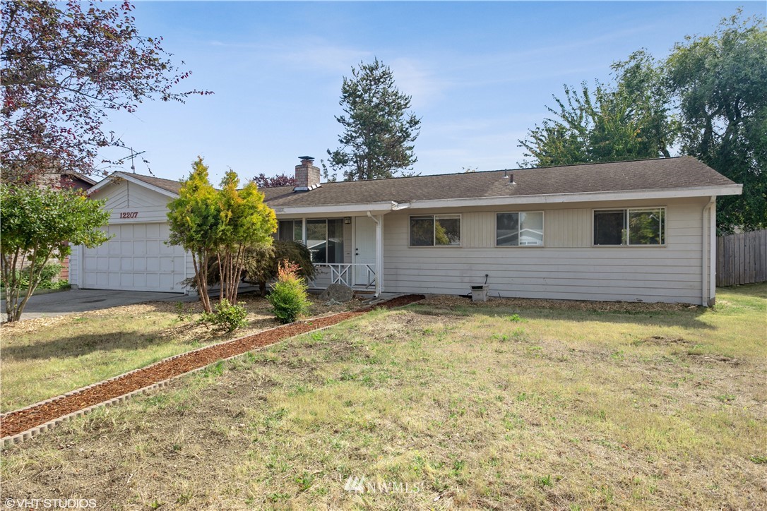 12207 Southeast 165th Street Renton, WA 98058 - Photo 1 of 20 Gallery Image 1