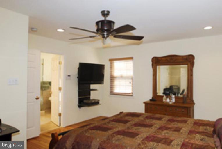 12621 Billington Road Silver Spring, MD 20904 - Photo 23 of 30 Master Bedroom #2