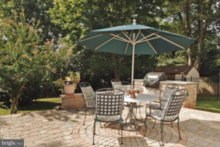 12621 Billington Road Silver Spring, MD 20904 - Photo 26 of 30 Patio