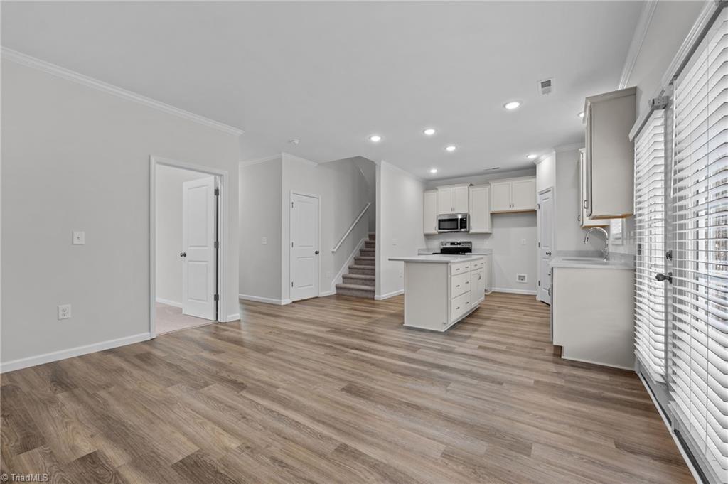 173 Carlton Road Madison, NC 27025 - Photo 12 of 47 Open dining and kitchen area