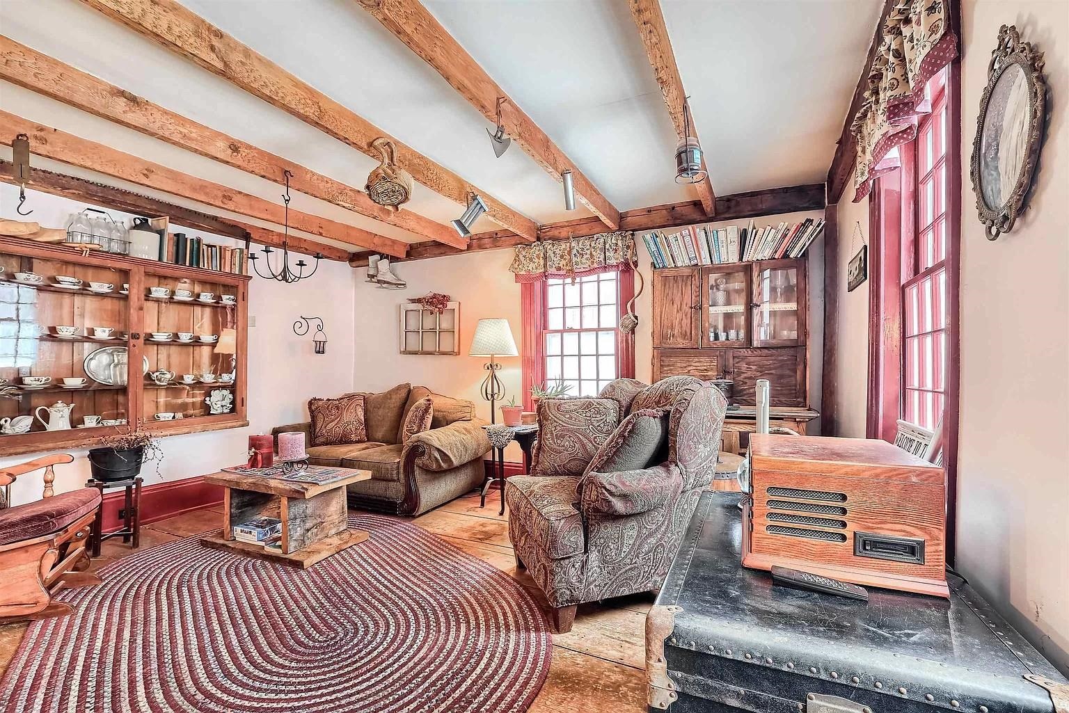 244 Page Road Bow, NH 03304 - Photo 8 of 37