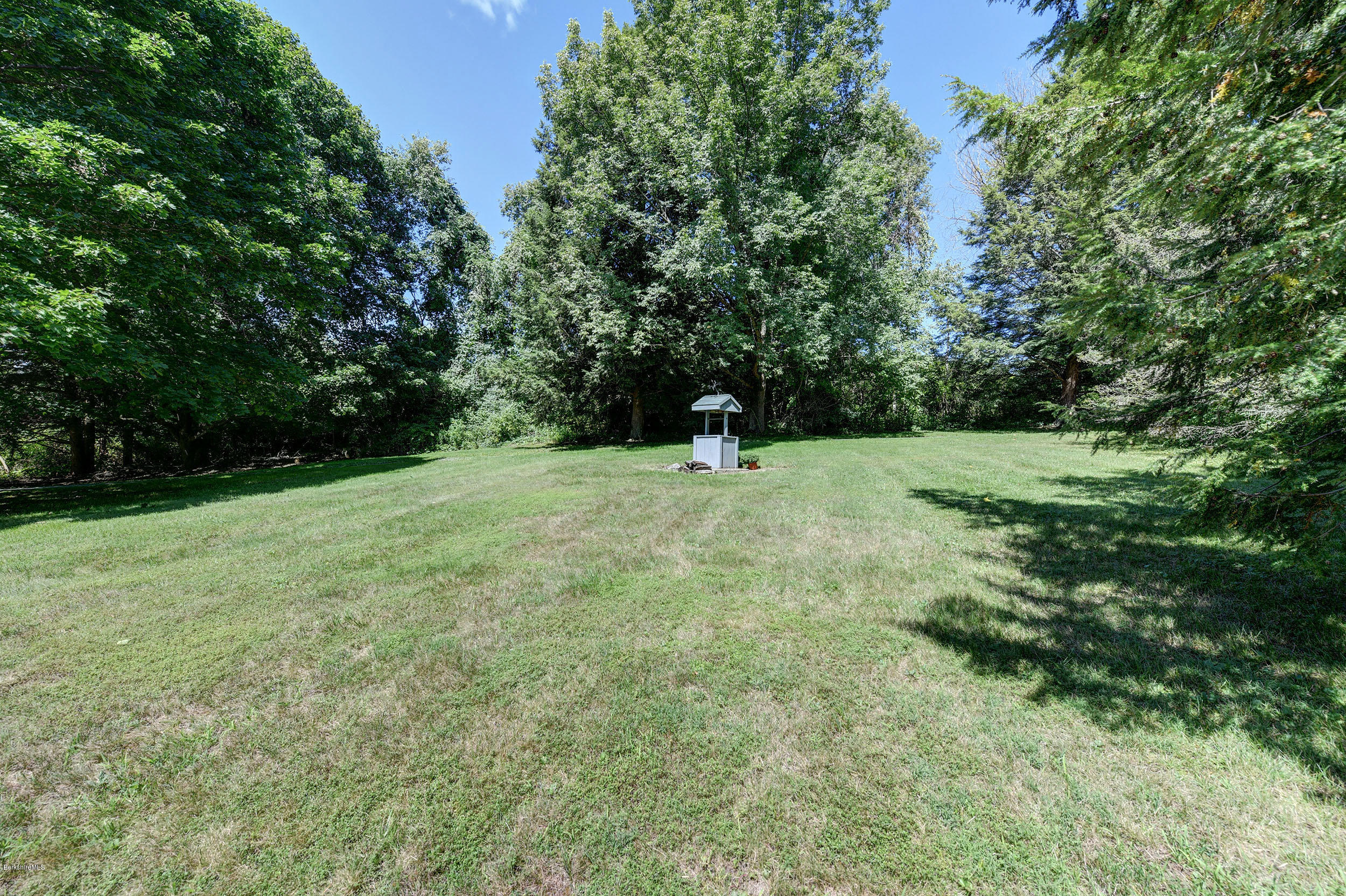 19 Baldwin Hill Road South Egremont, MA 01230 - Photo 6 of 19 27-Side Yard