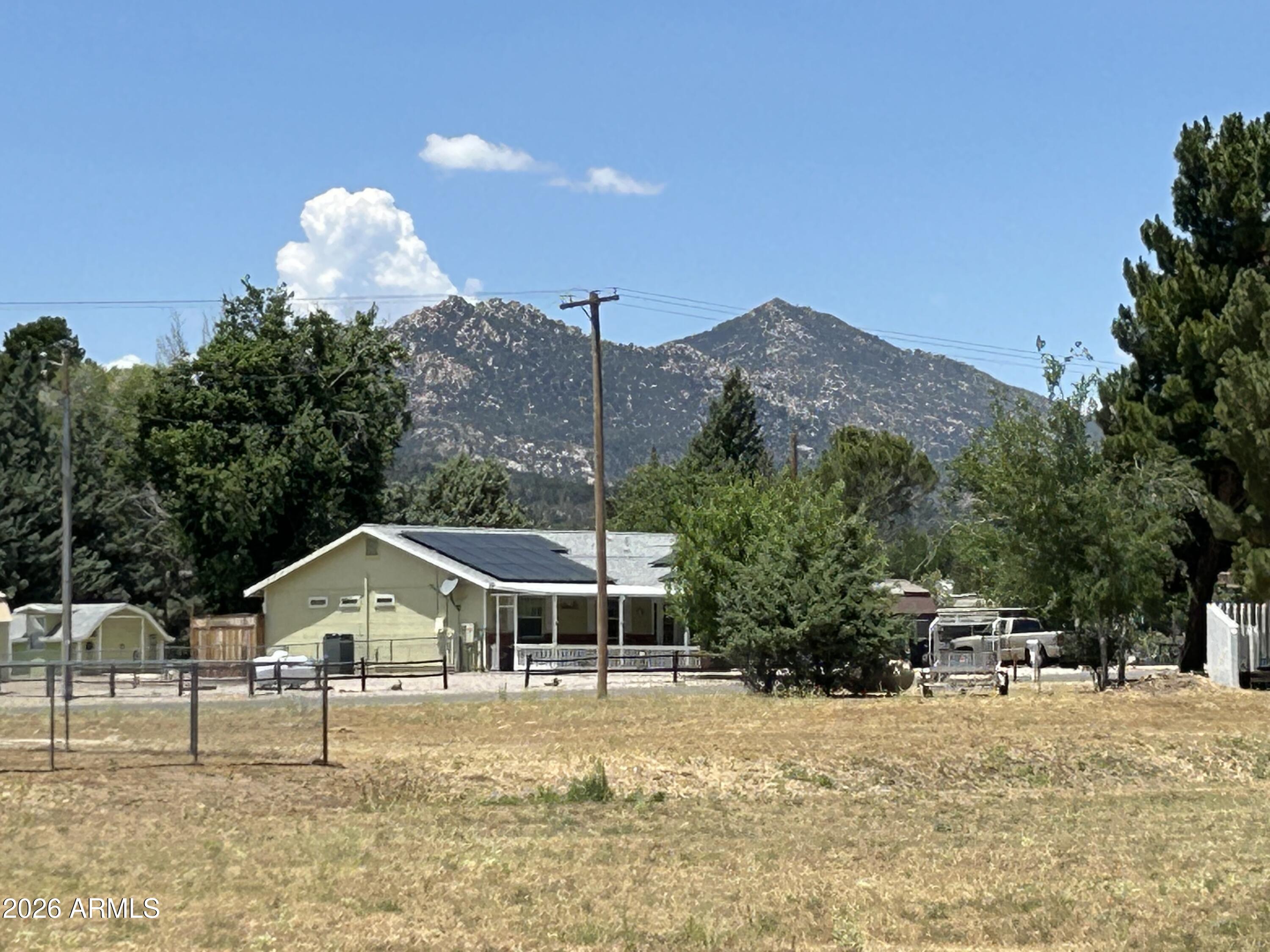 18628 Joseph Hodge Road, Unit 80 Peeples Valley, AZ 86332 - Photo 5 of 21