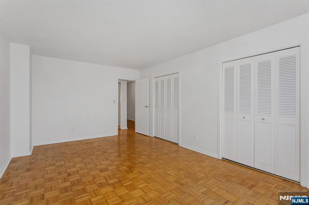 160 Overlook Avenue, Unit 4B Hackensack, NJ 07601 - Photo 12 of 31