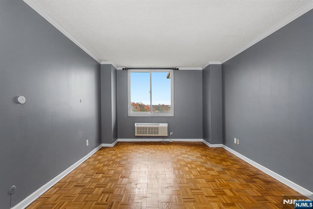 160 Overlook Avenue, Unit 4B Hackensack, NJ 07601 - Photo 16 of 31