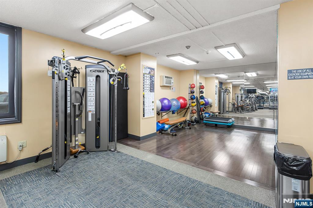 160 Overlook Avenue, Unit 4B Hackensack, NJ 07601 - Photo 25 of 31