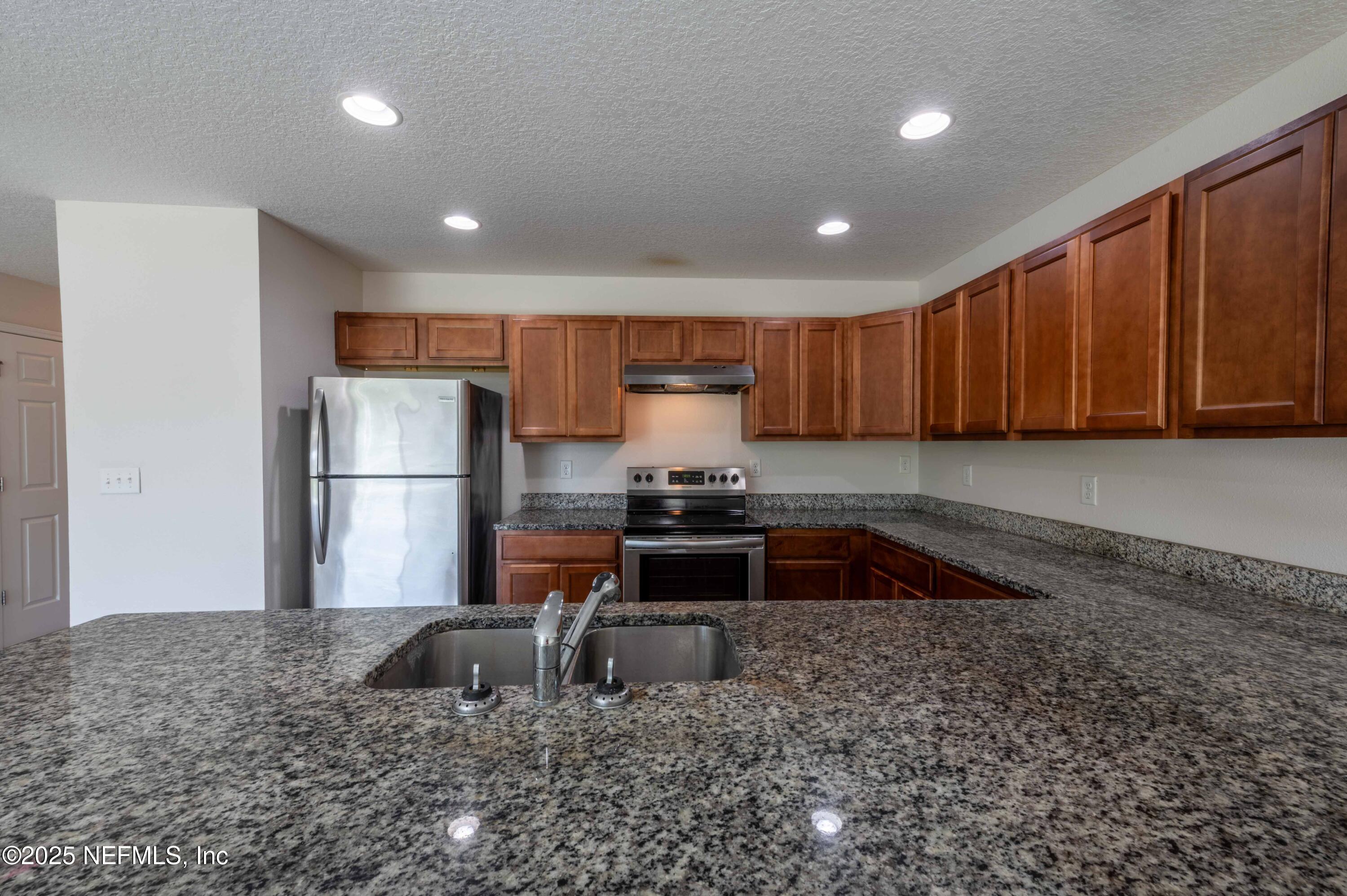 8165 Radican Road Jacksonville, FL 32219 - Photo 11 of 38 2025_03_11 8165 Radican Rd-037-kitchen