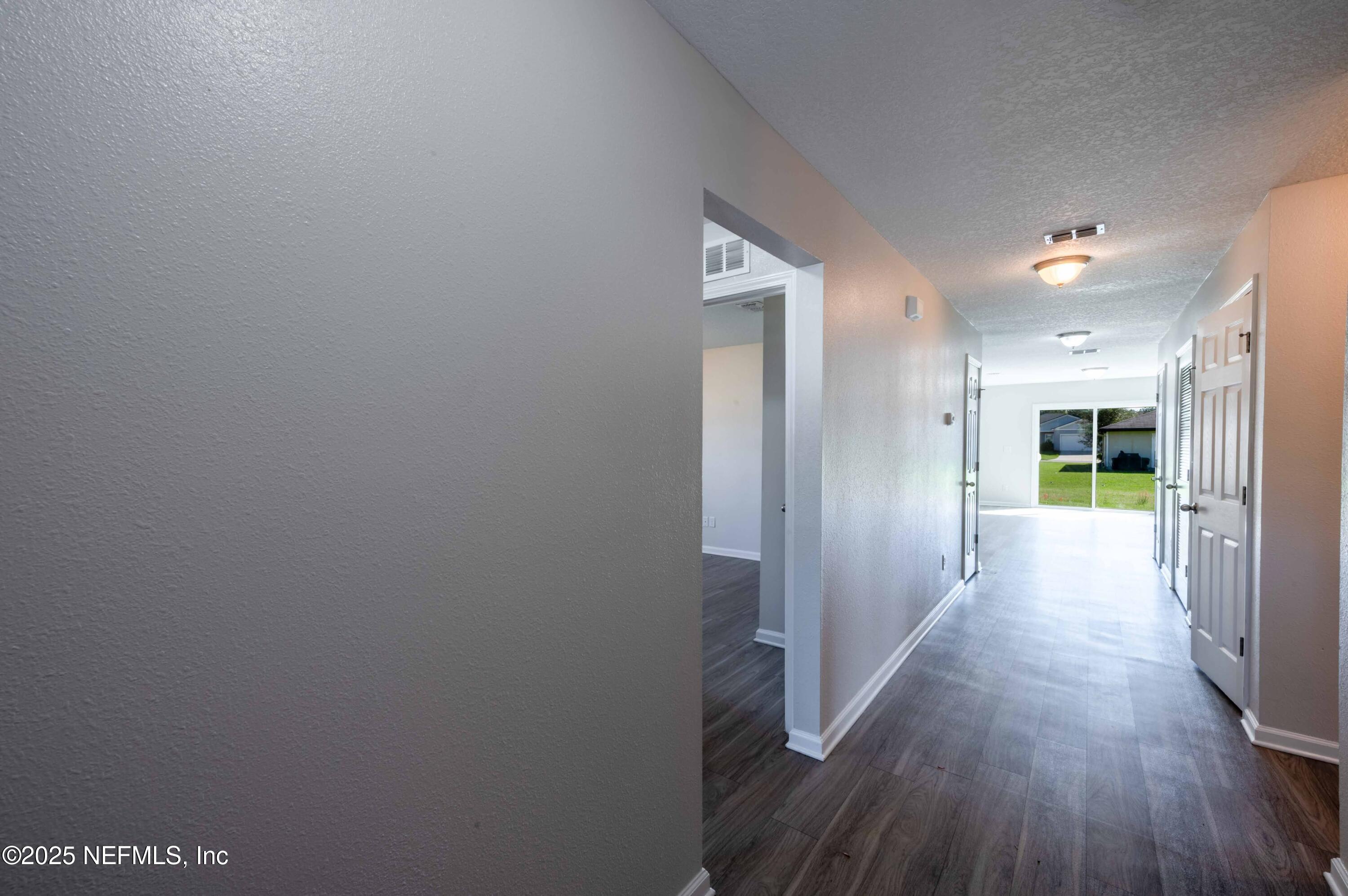 8165 Radican Road Jacksonville, FL 32219 - Photo 19 of 38 2025_03_11 8165 Radican Rd-001-vestibule
