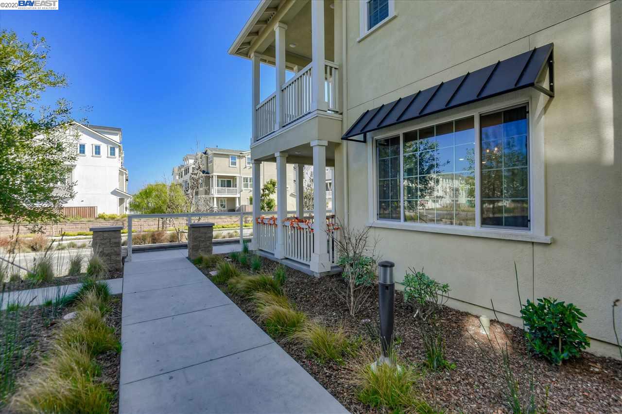37584 Breakers Road Newark, CA 94560 - Photo 4 of 36 Gallery Image 4