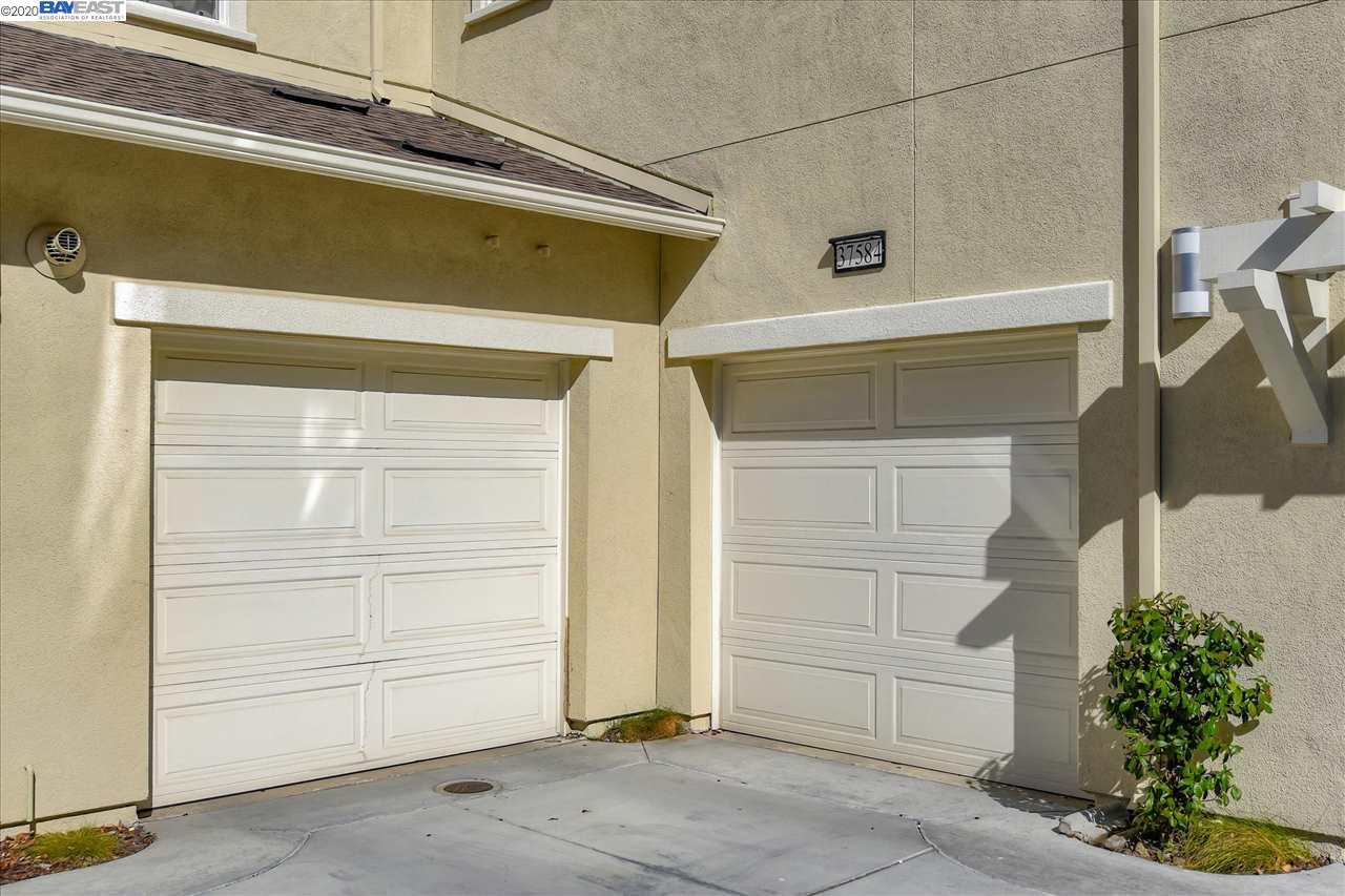 37584 Breakers Road Newark, CA 94560 - Photo 33 of 36 Gallery Image 33