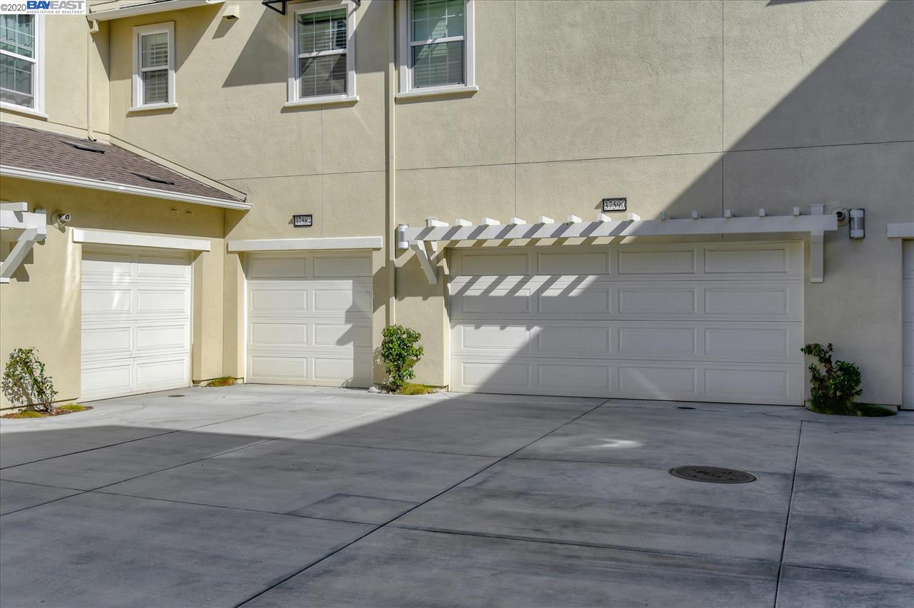 37584 Breakers Road Newark, CA 94560 - Photo 34 of 36 Gallery Image 34