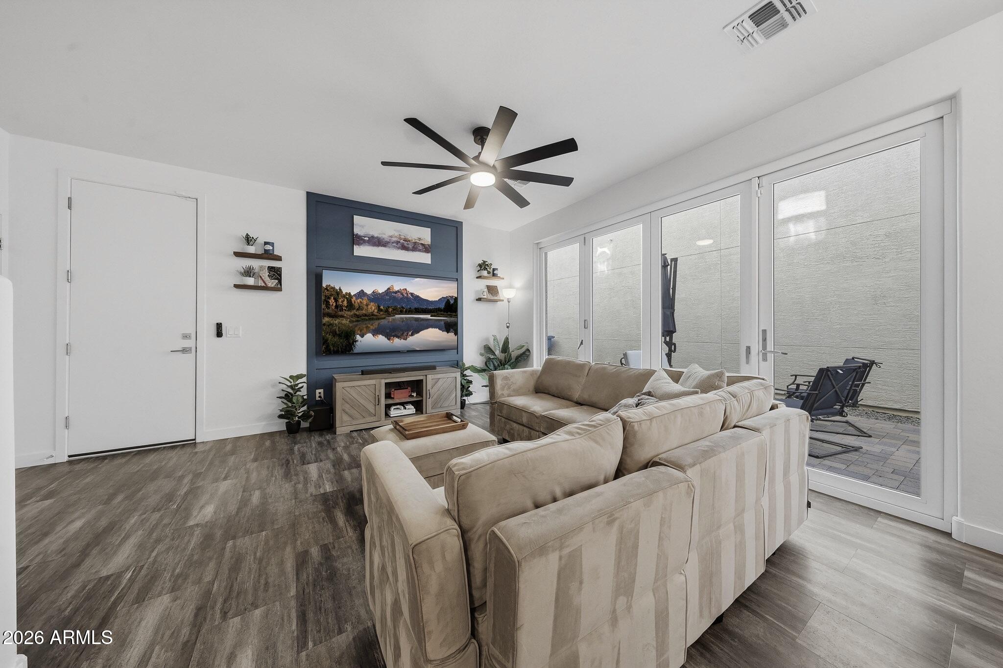 11900 North 32nd Street, Unit 17 Phoenix, AZ 85028 - Photo 5 of 29 B (9)