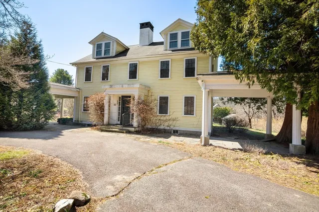 $3,550,000 | 15-19 Strawberry Hill Street, Dover, MA 02030