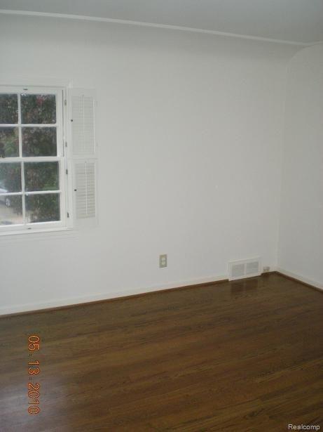 80 North Duval Road Grosse Pointe, MI 48236 - Photo 12 of 23 Bedroom 2